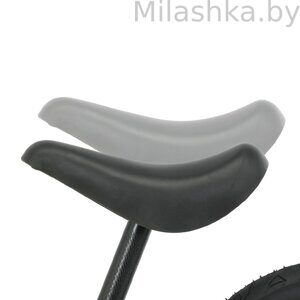 4.LIGHT_AIR_the_seat_is_adjustable_in_height